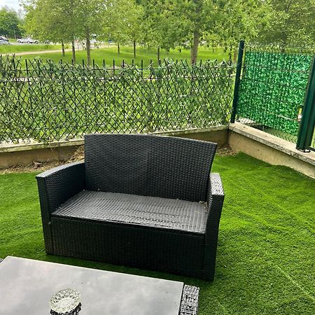Appartement 5Min Gare Rer Disneyland Paris Val D'Europe La Vallee Village Parking Inclus 蒙泰夫兰 外观 照片